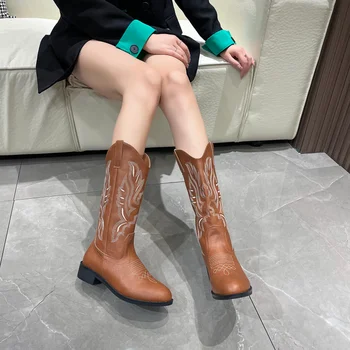 Outono Mulher Western Boots de Moda Plus Size do Bordado Chunky Calcanhar Sapatos para as Mulheres de Salto Casual Senhoras Joelho Botas Altas