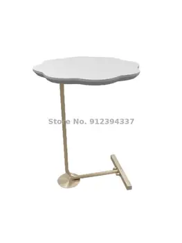 Italiano moderno e minimalista de ferro forjado e mesa de sala de estar, quarto, pequena mesa de café Móveis sofá luz de luxo criativo